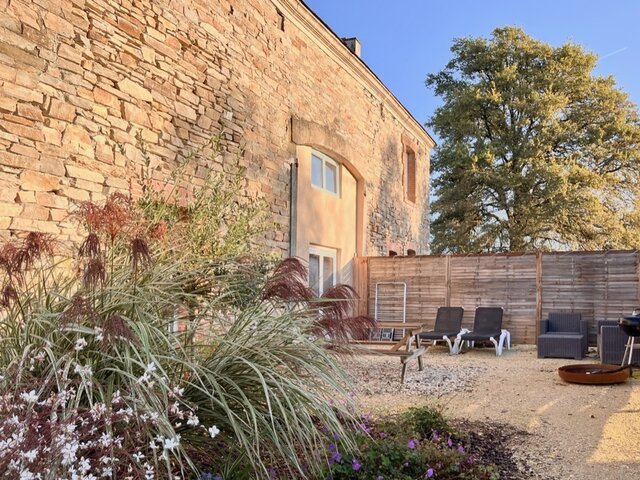 Maison 5 achtertuin